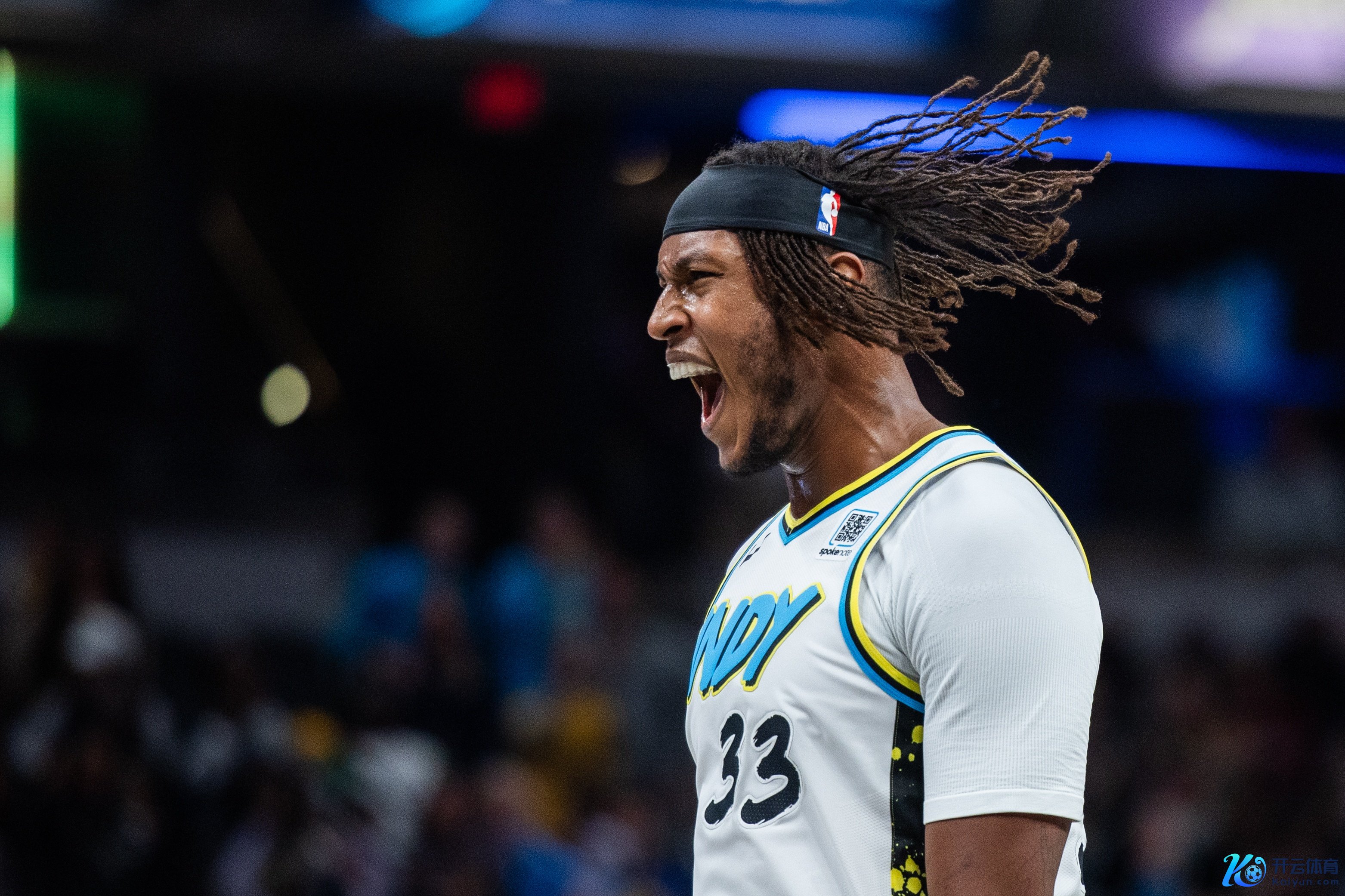 队记：湖东说念主曾追赶过特纳并一直慈祥他 但当今步碾儿者不肯交往他